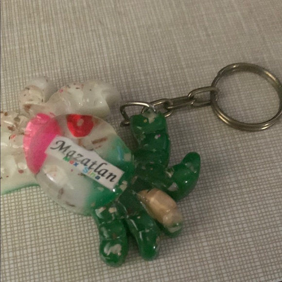 Colorful Keychain Set - Picture 10 of 11